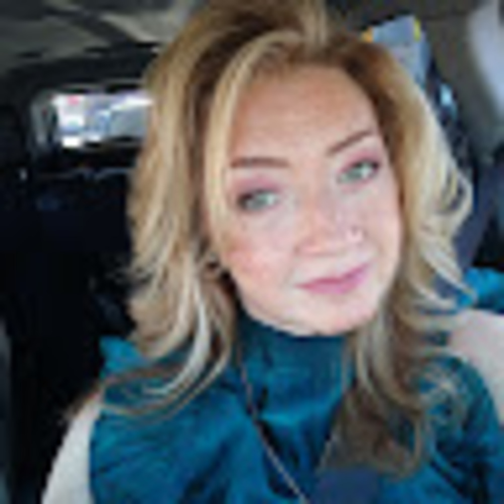 Meet your Posher, Allegra